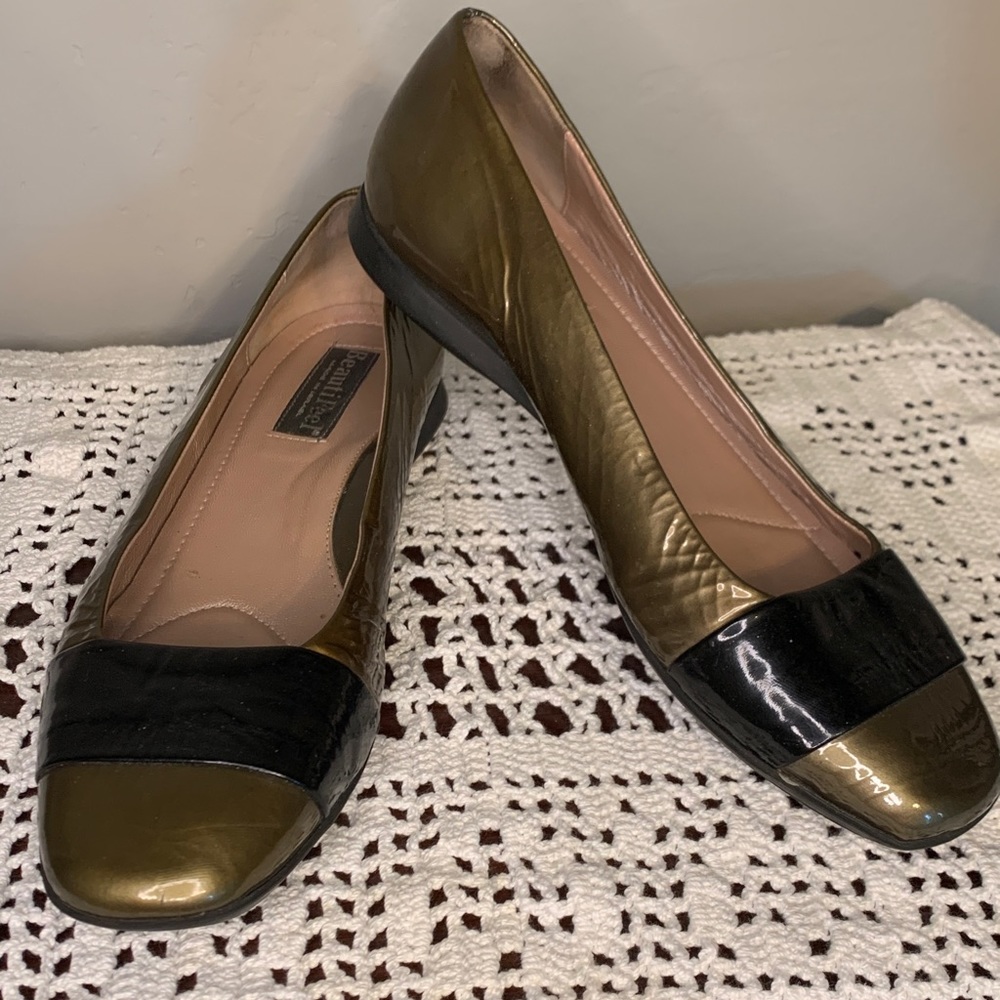 8.5 Gold & Black BEAUTIFEEL